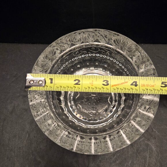 VINTAGE CRYSTAL DISH/ASHTRY - Picture 6 of 6